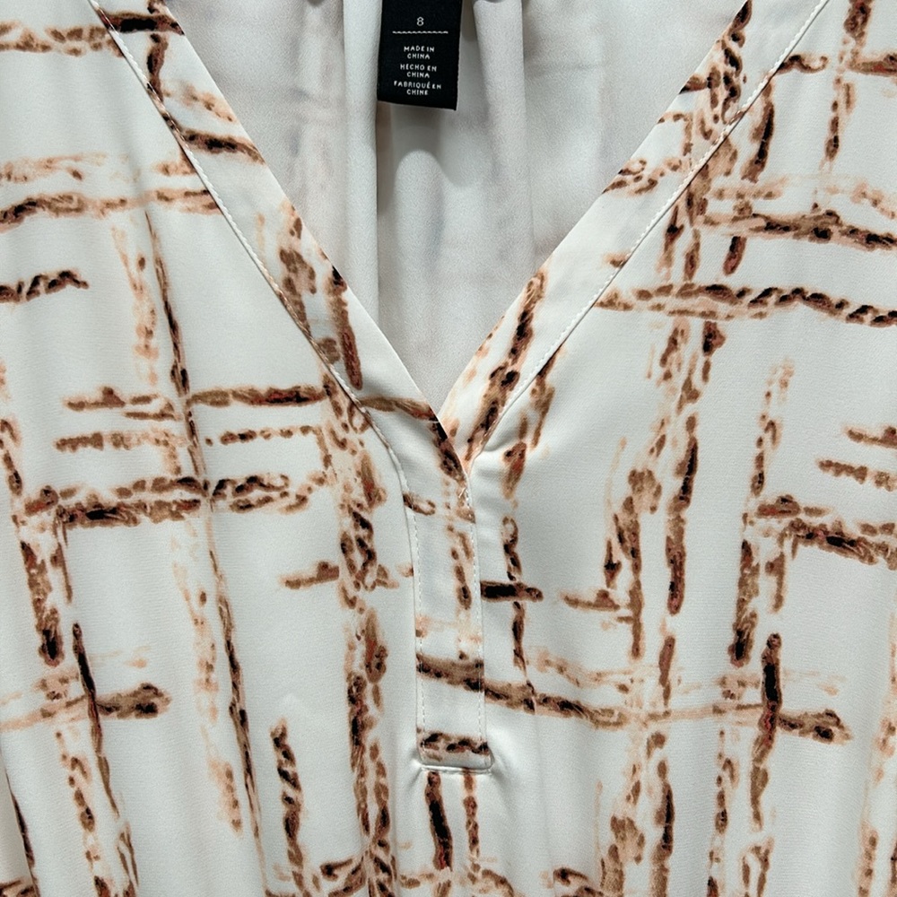 White House Black Market WHBM V-Neck Long Sleeve Lined Dress Sz 8 - Picture 4 of 12